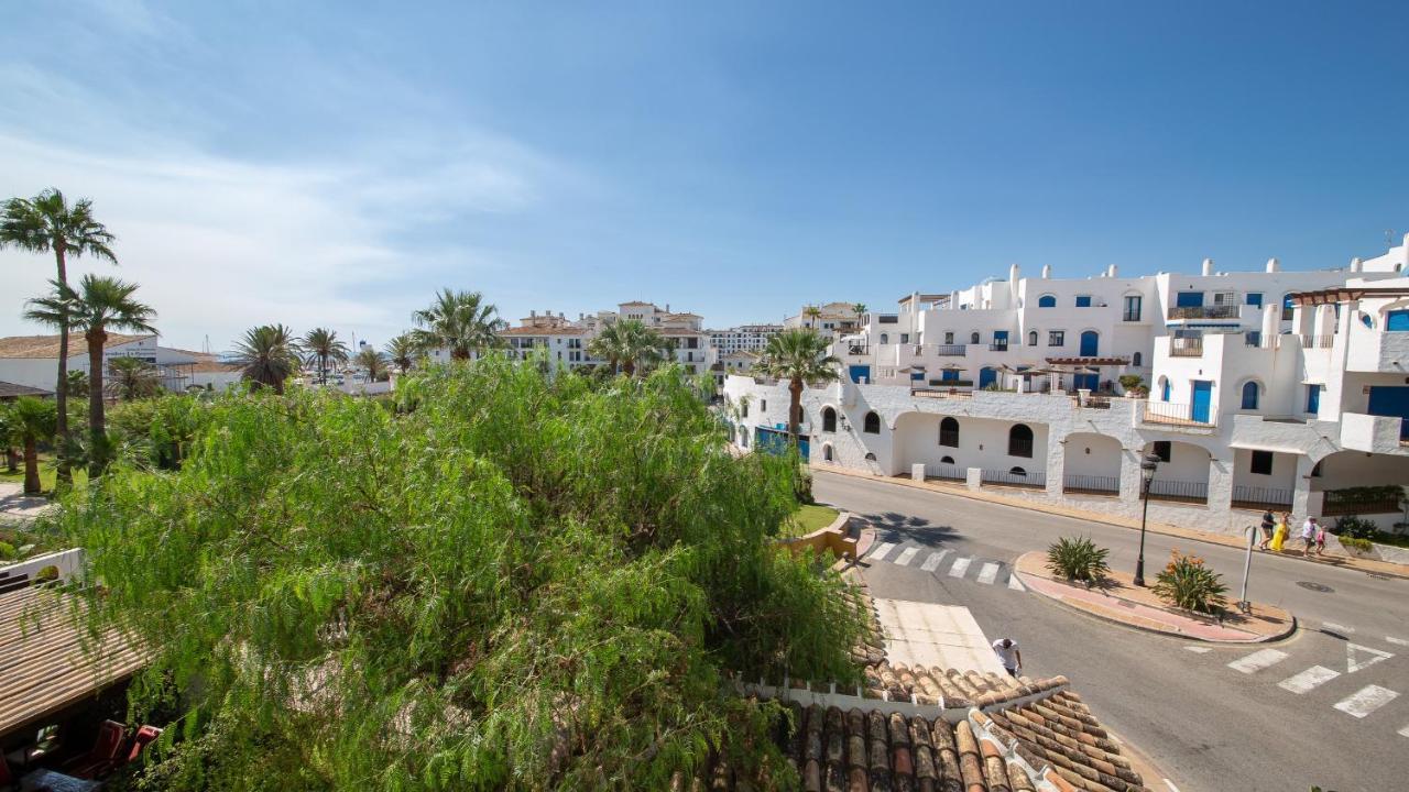 Lovely 2-Bed Apartment In Marina De La Duquesa Castillo de Sabinillas Esterno foto